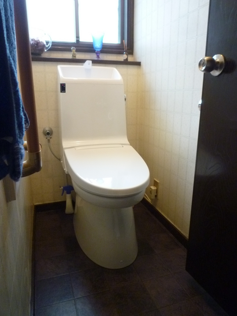 トイレリフォーム 福岡市西区：トイレ取替リフォーム,CFシート貼り替え